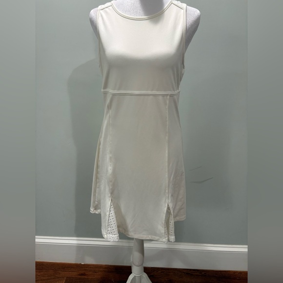 Tuckernuck | Tnuck Sport White Sleeveless Tournament Athletic Dress MEDIUM~EUC - Picture 2 of 5